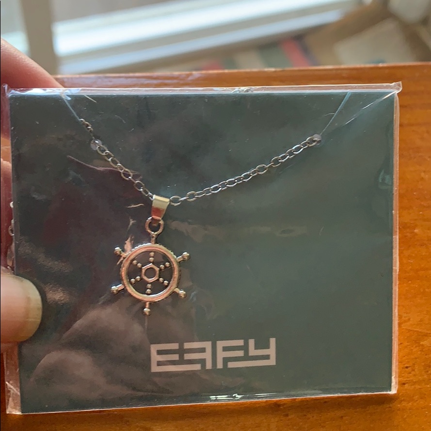 Effy Necklace 8$